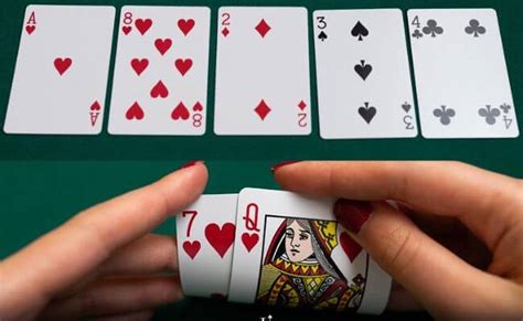 Playing Flush And Straight Draws .